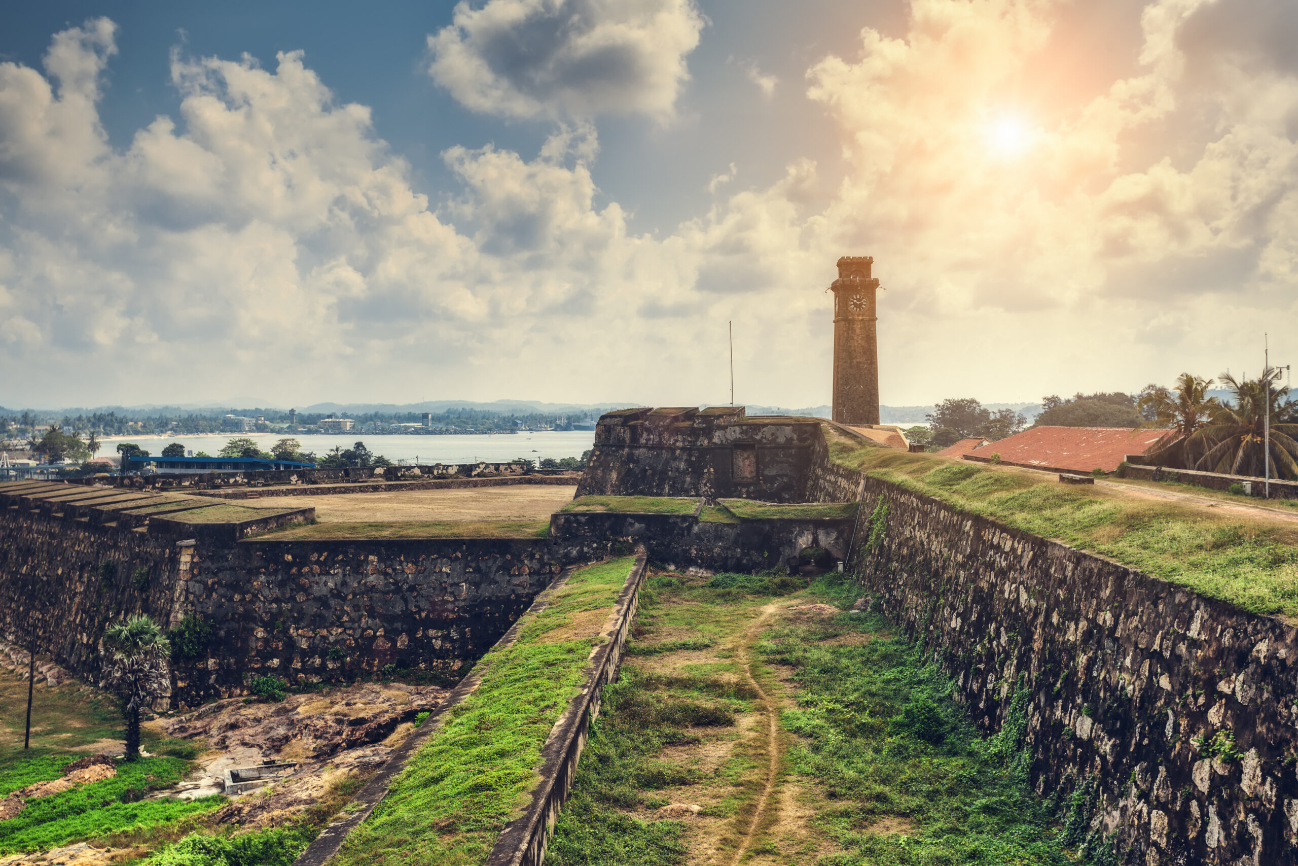galle-fort-clock-tower.jpg